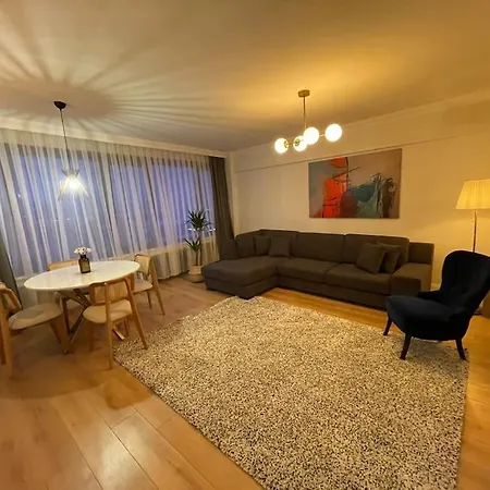 Spacious 2br/w Lift&ac @nisantasi