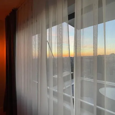 Apartament Spacious 2br/w Lift&ac @nisantasi